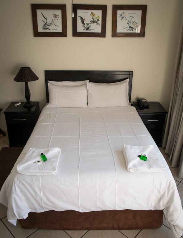 Elizabeth Lodge Boksburg Ngoại thất bức ảnh